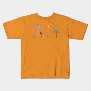 Camel with palm tree Kids T-Shirt